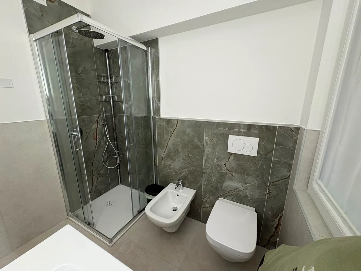 Il bagno della camera